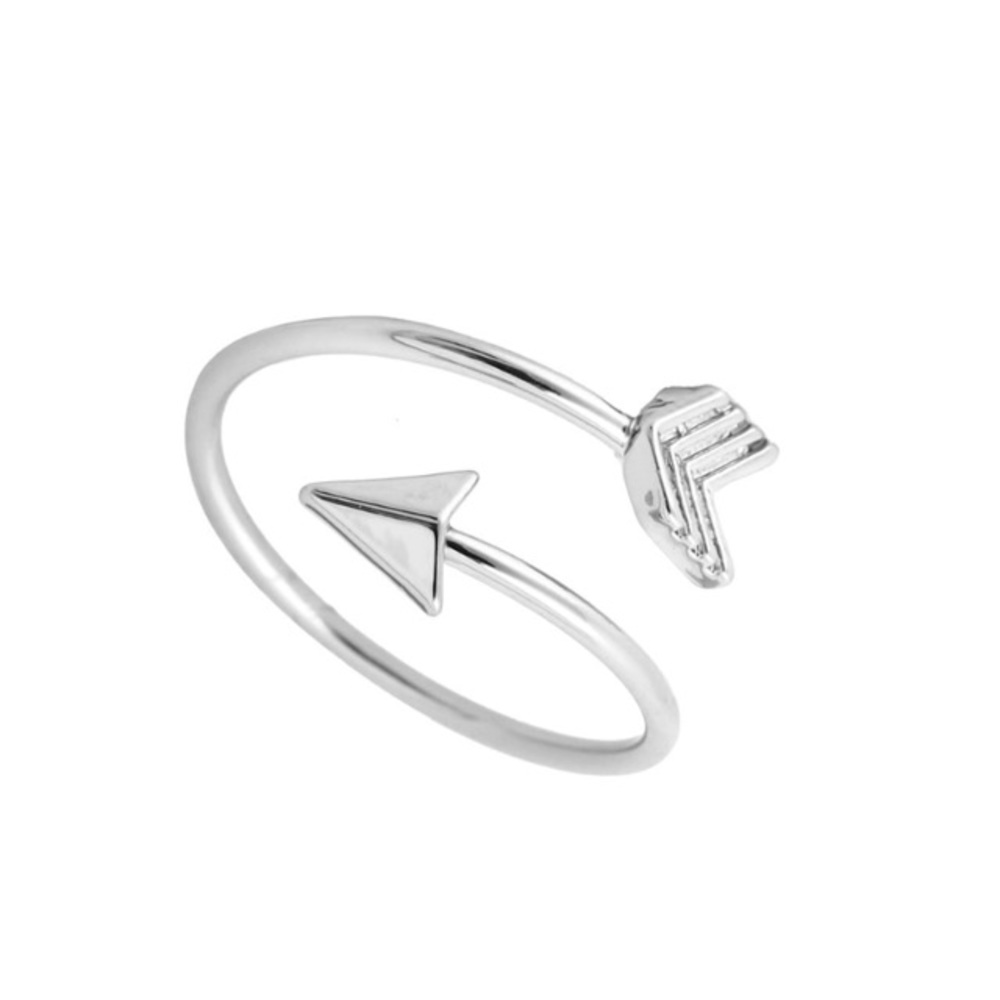NEW!๐๐ARROW RING! SILVERY! MODERN!๐๐OPEN 6.5 - Picture 1 of 3